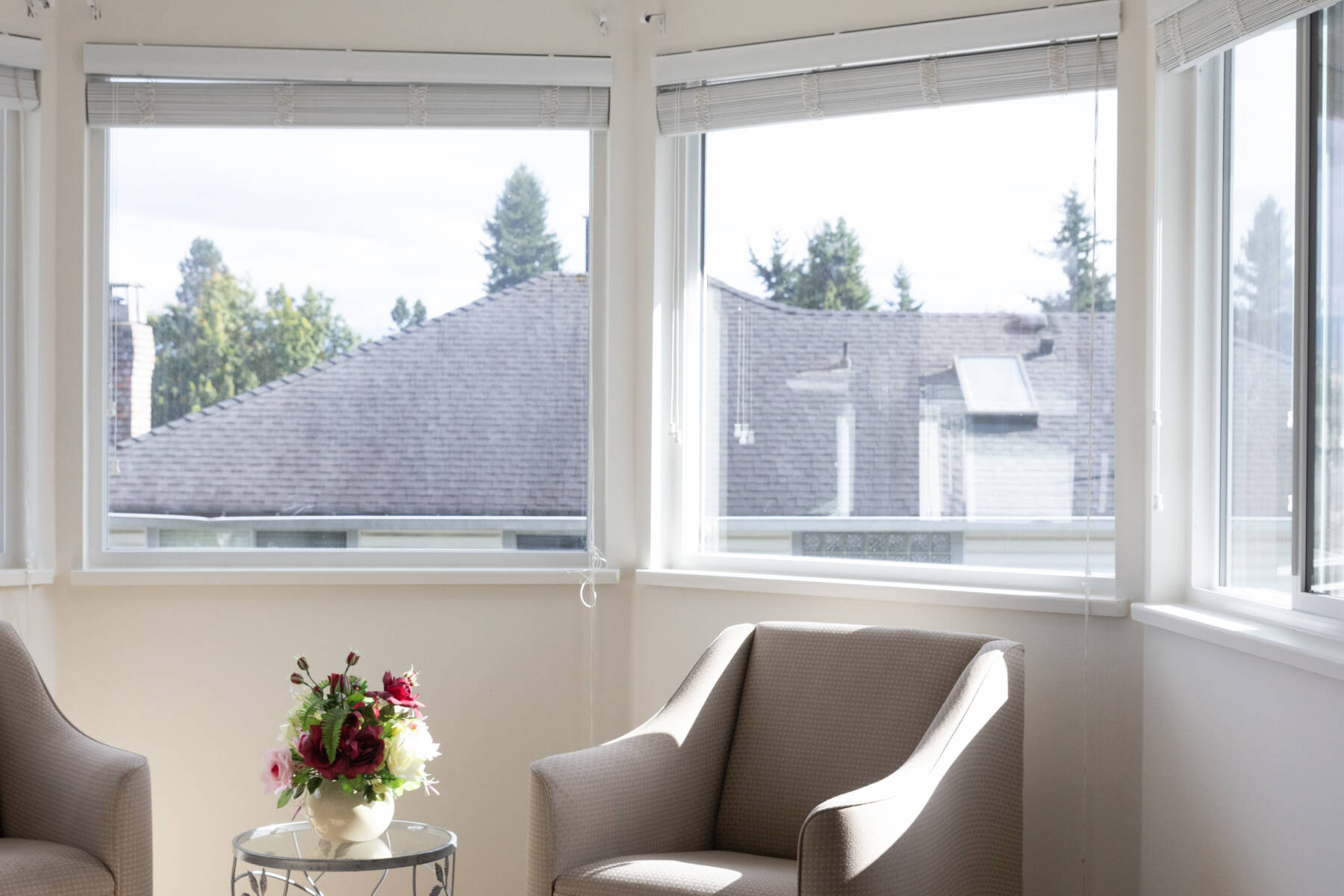 Spacious Home Close to Airport