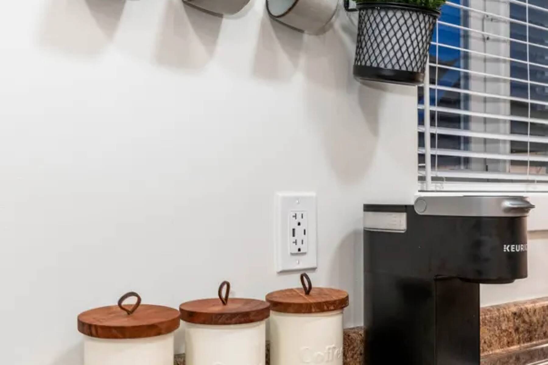 The Clayton Heights Studio Suite