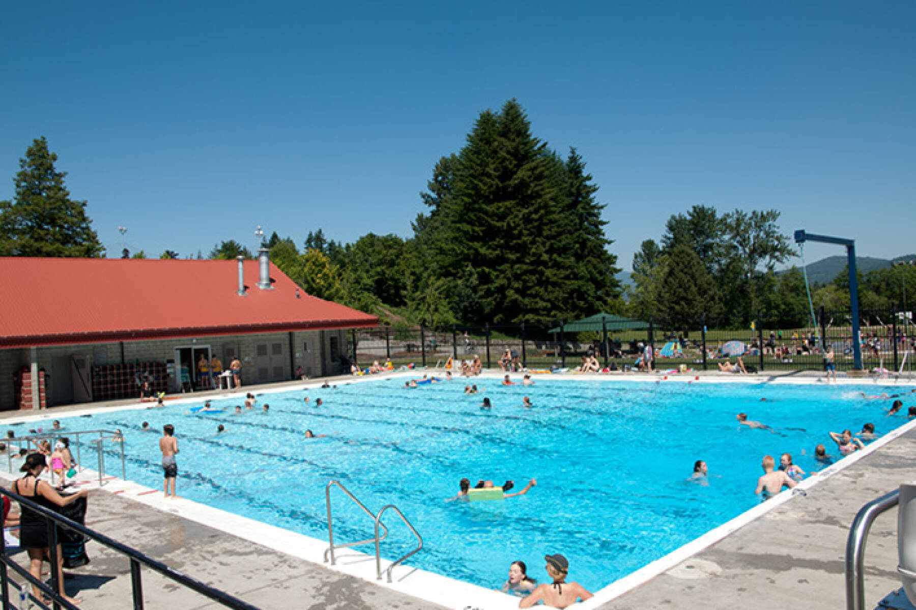 Brand New Luxury Mill Lake Penthouse