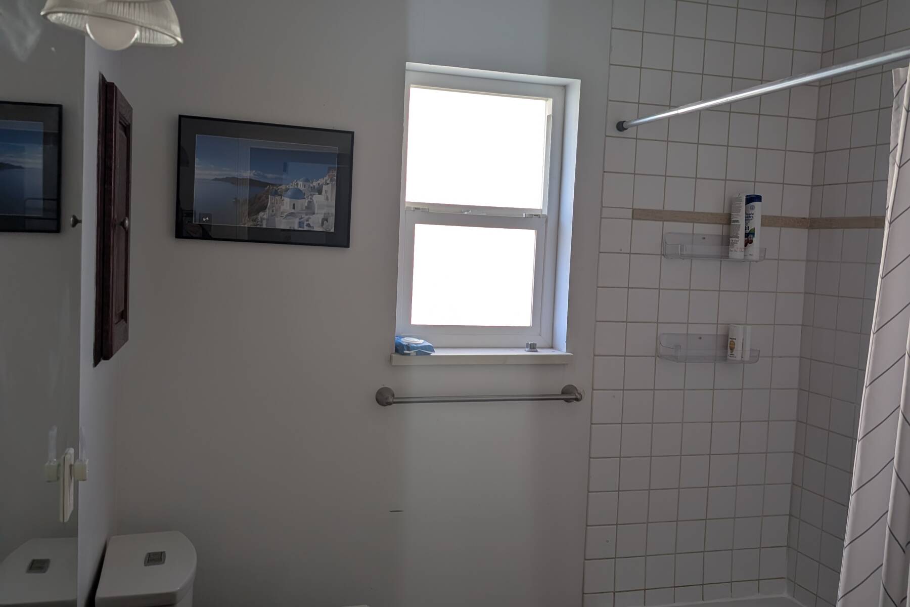 A Peaceful Uptown Towhouse Retreat (Pet Friendly)