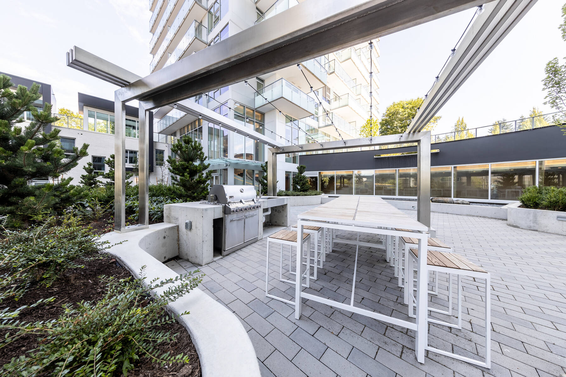 Luxury Penthouse 3 Bedroom | Pool Hot Tub Gym