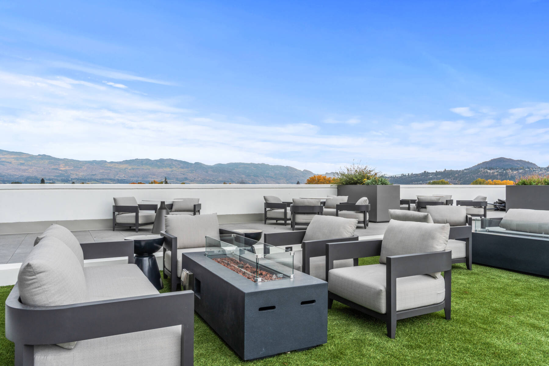 New Modern Lakefront Condo with stunning Water View