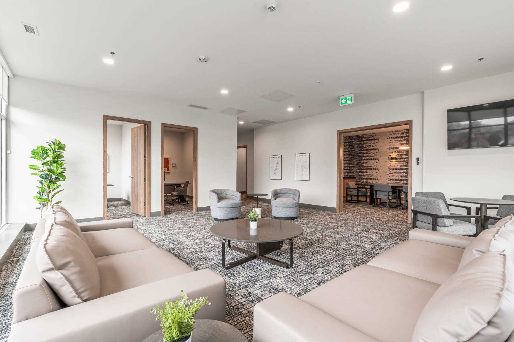 New Modern Lakefront Condo with stunning Water View