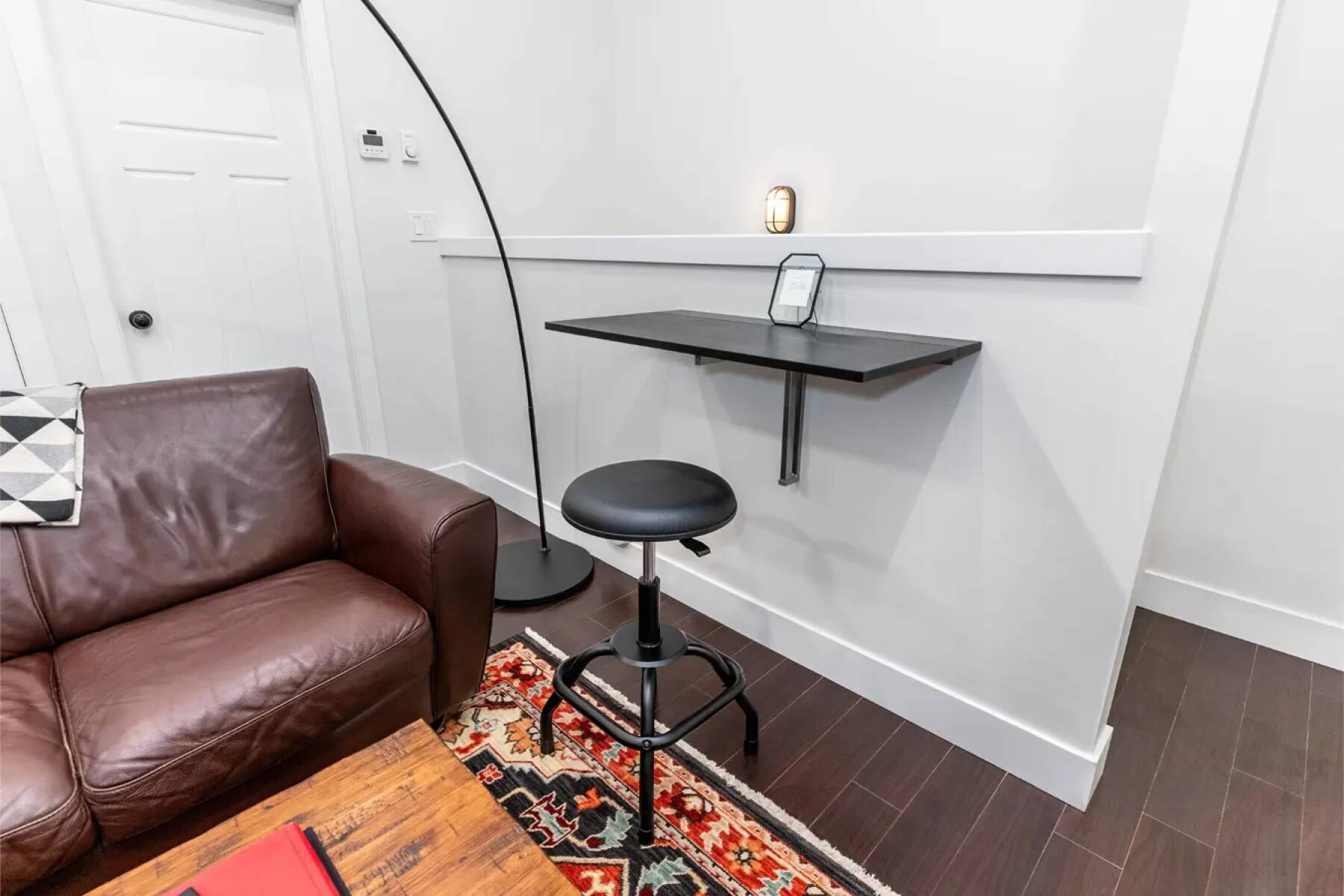 The Clayton Heights Studio Suite