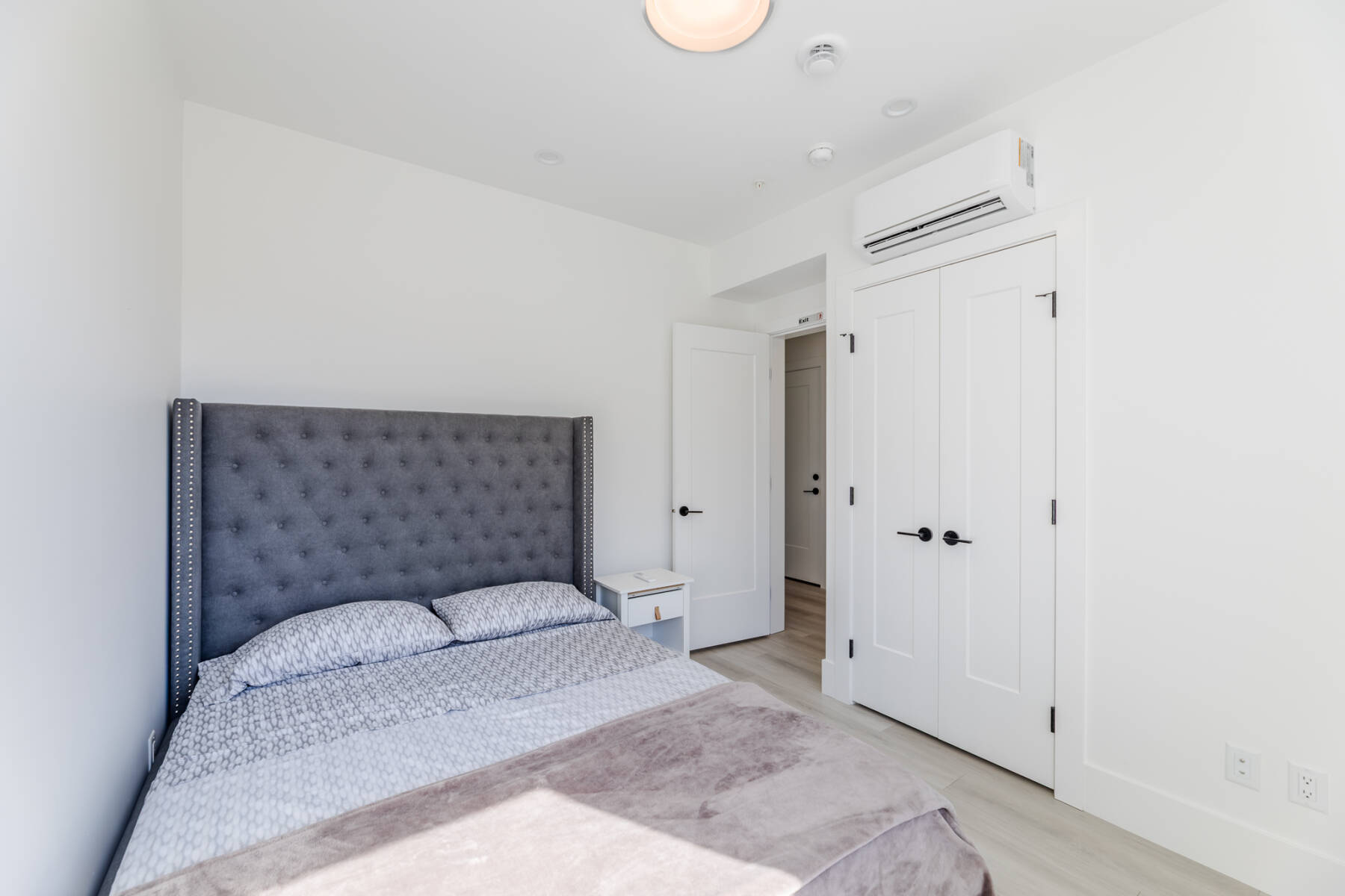 Summerland Beachfront Luxury | Pool Hot Tub & Gym