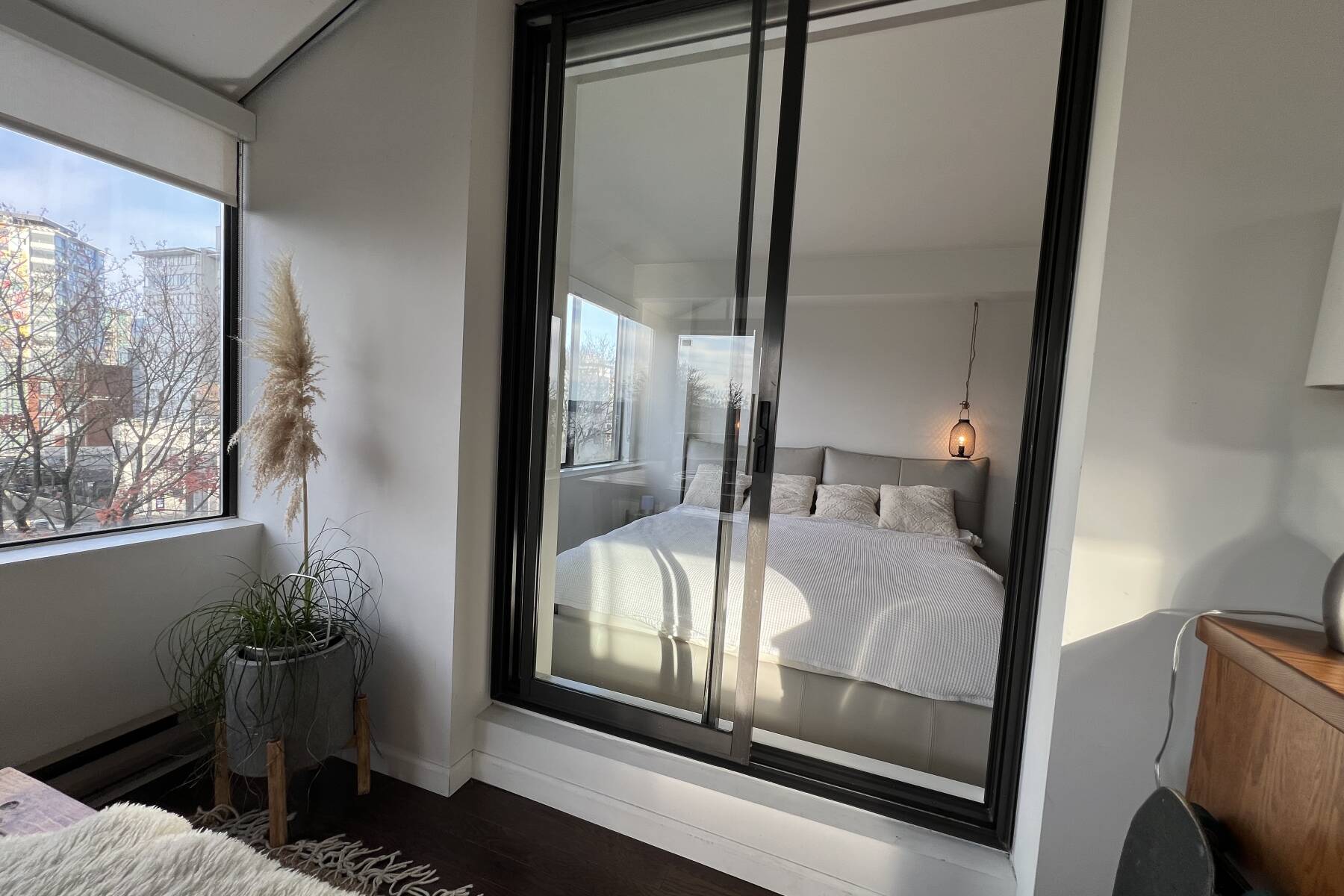 Ocean-View Loft | West End | 2 Bed + 2 Bath | Furnished