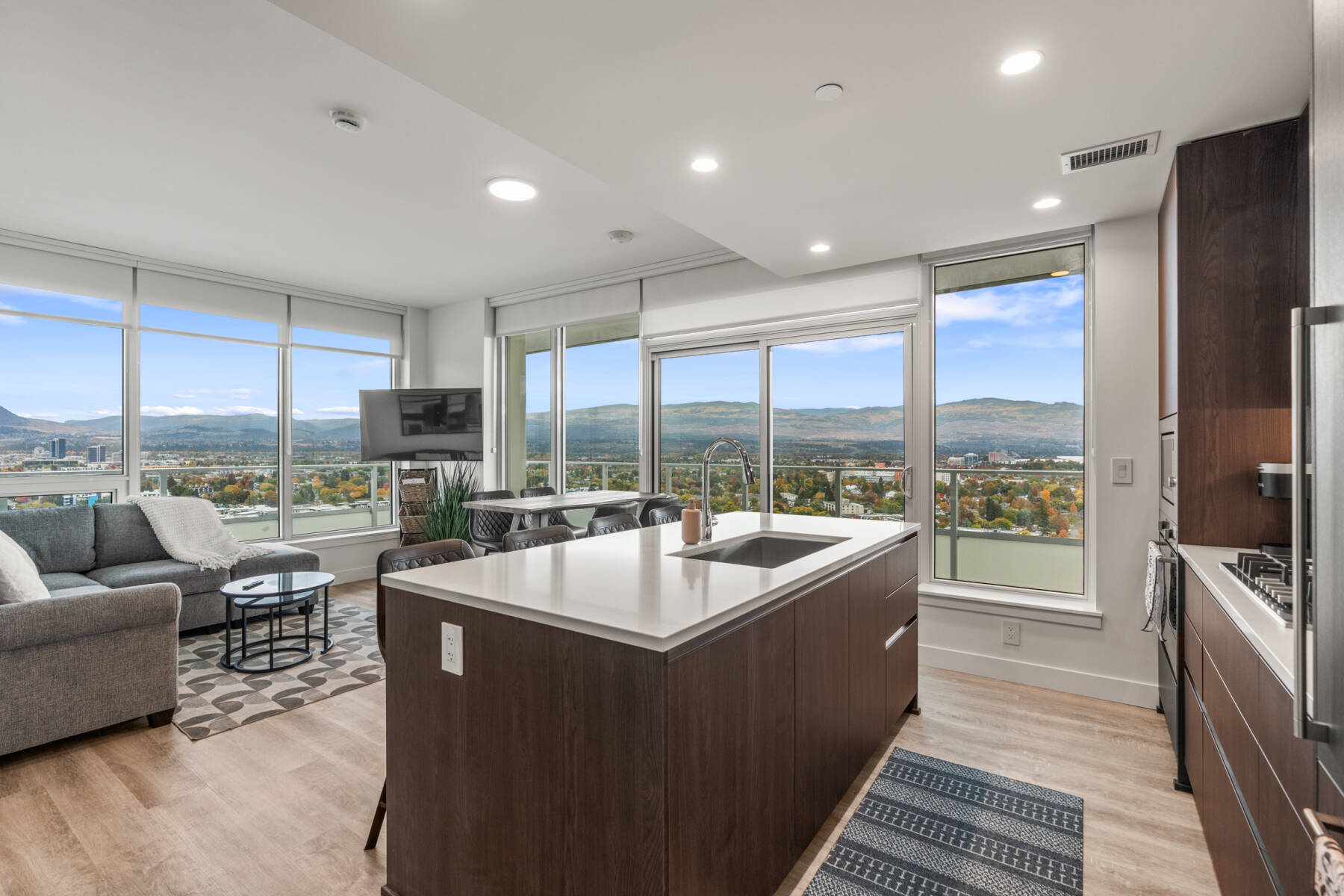 New Modern Lakefront Condo with stunning Water View