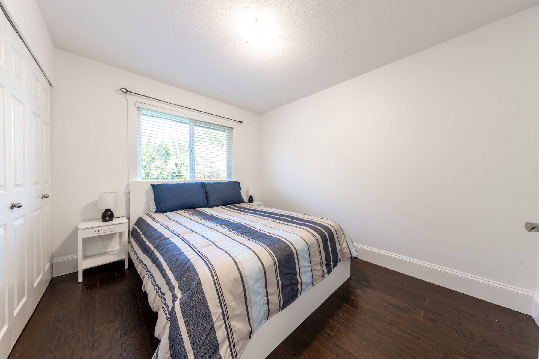 The Langley Courtyard Home | 2BR, 2BA for 6 Guests