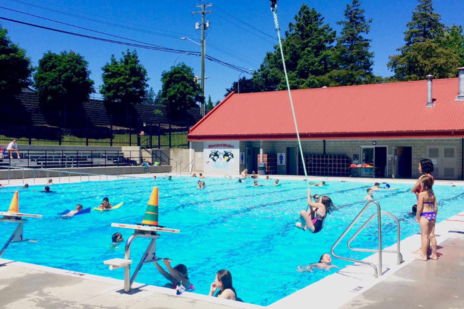 Brand New Luxury Mill Lake Penthouse