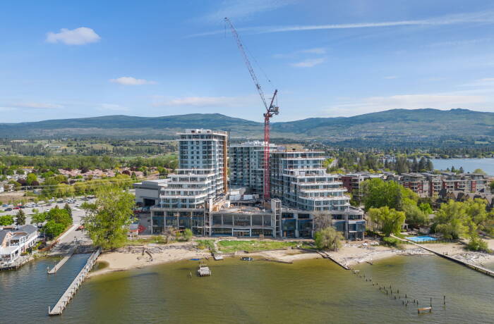 Building and Amenities