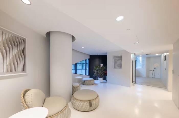 Building and Amenities