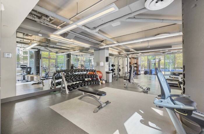 Building and Amenities