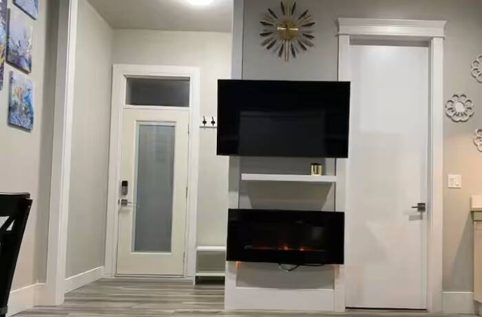 Studio Living Room and Murphy Bed