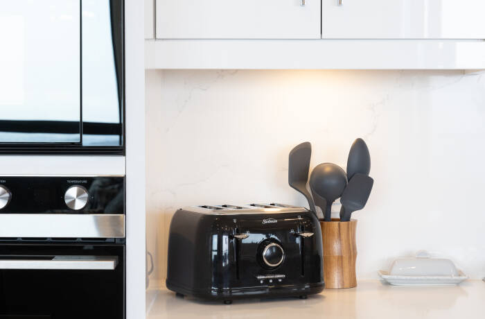 Fully-equipped Kitchen