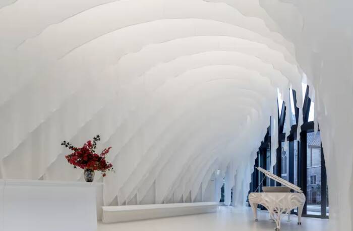 Building and Amenities