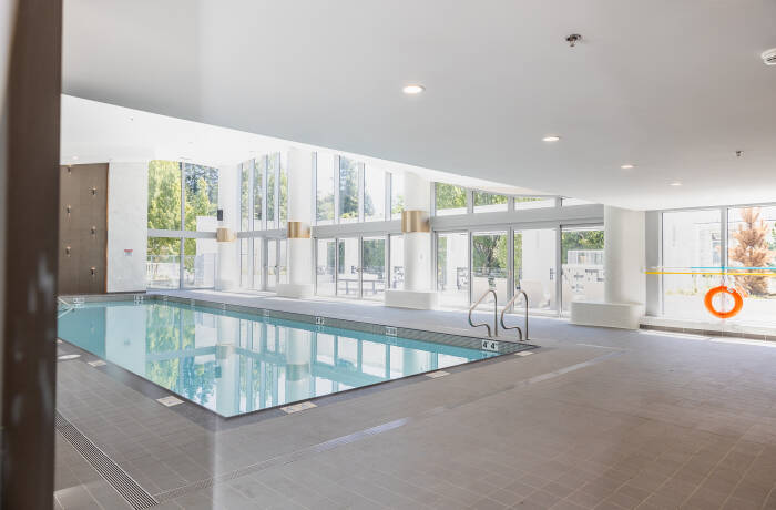 Building and Amenities