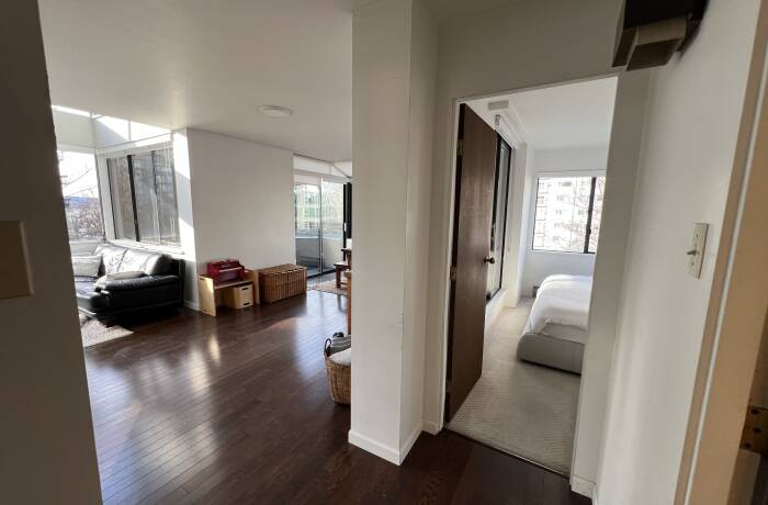 Fully-equipped Kitchen, and Dining Area