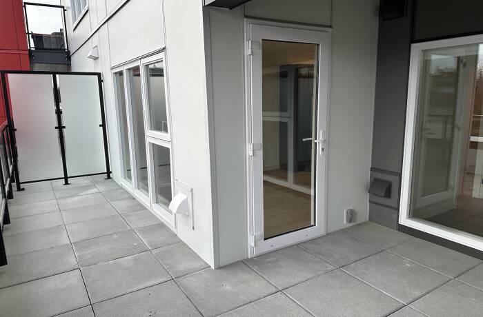 Balcony - awaiting furnishings