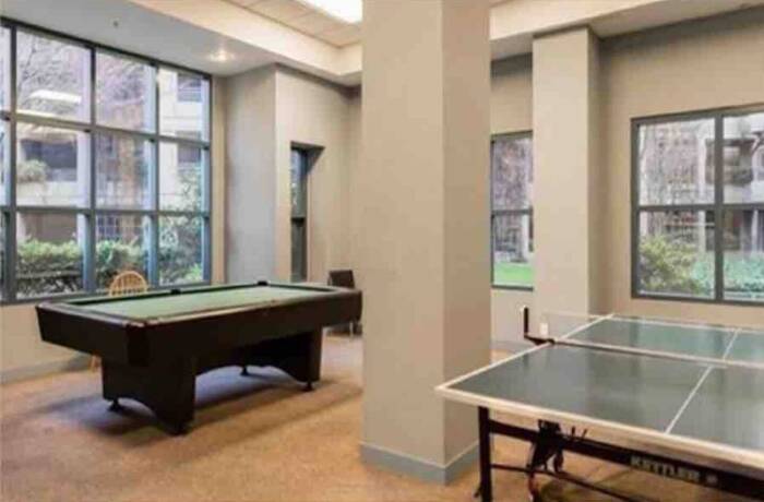 Building and Amenities