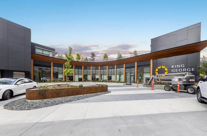 Building and Amenities