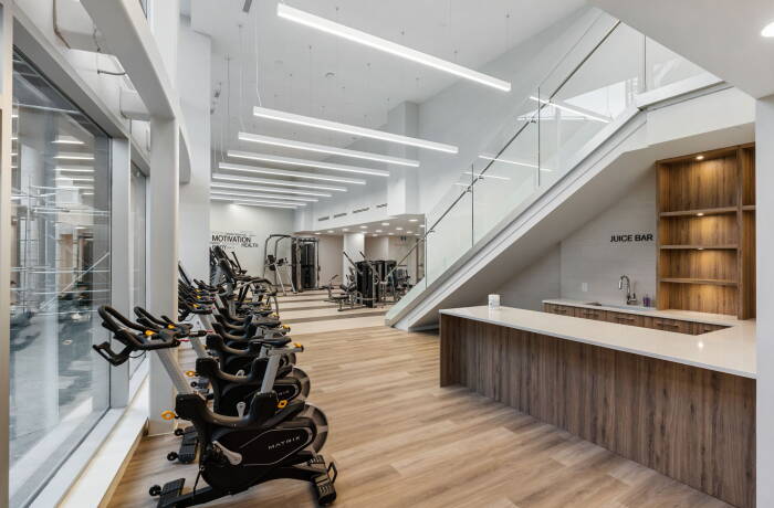 Building and Amenities