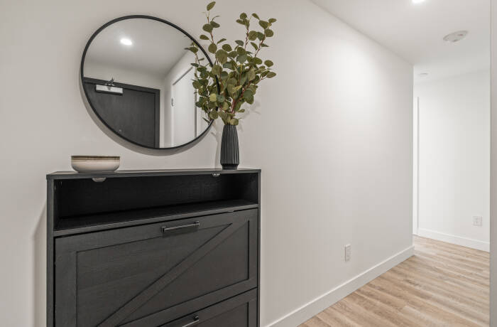 Building and Amenities