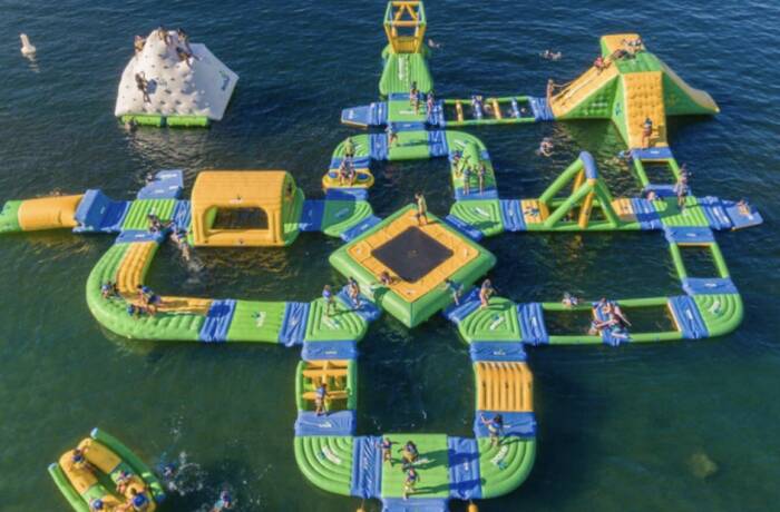 Nearby Tourist Spots & Amenities