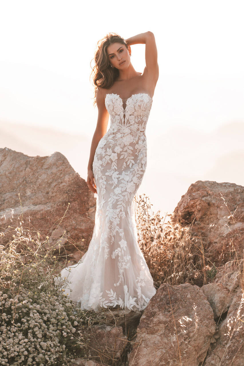 Allure Bridals Style A1212 wedding dress