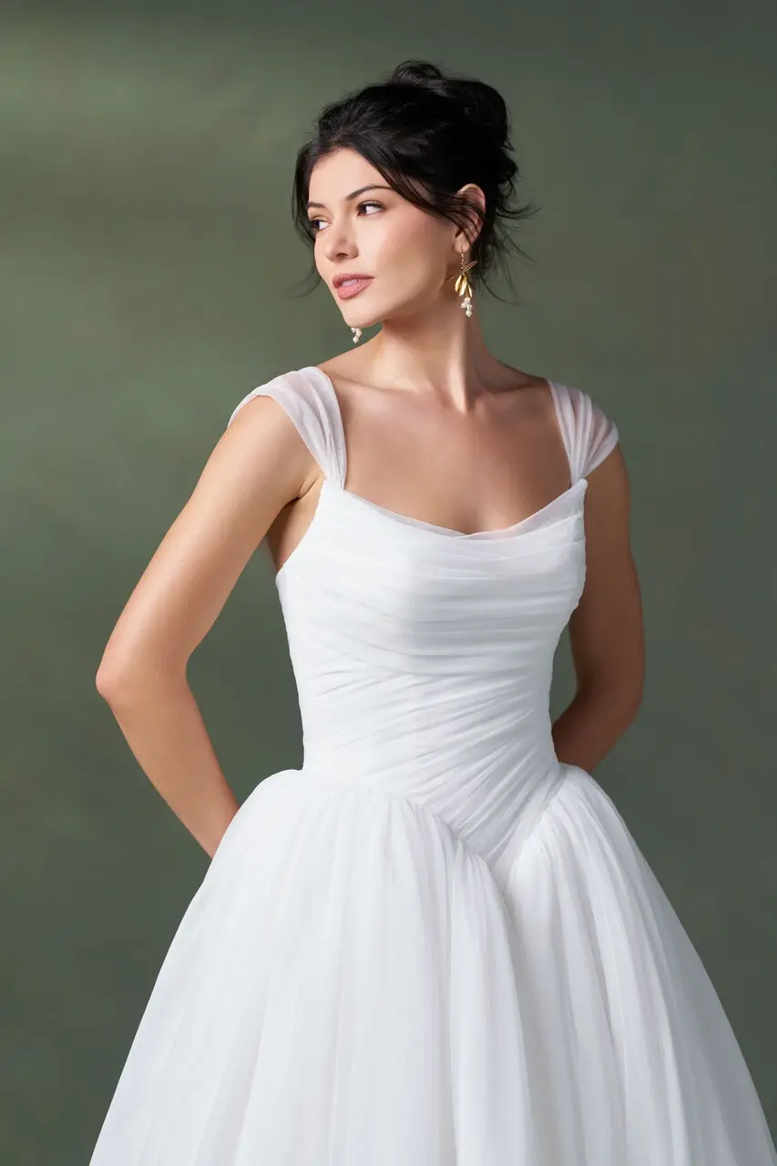 Allure Bridals Style A1500 wedding dress