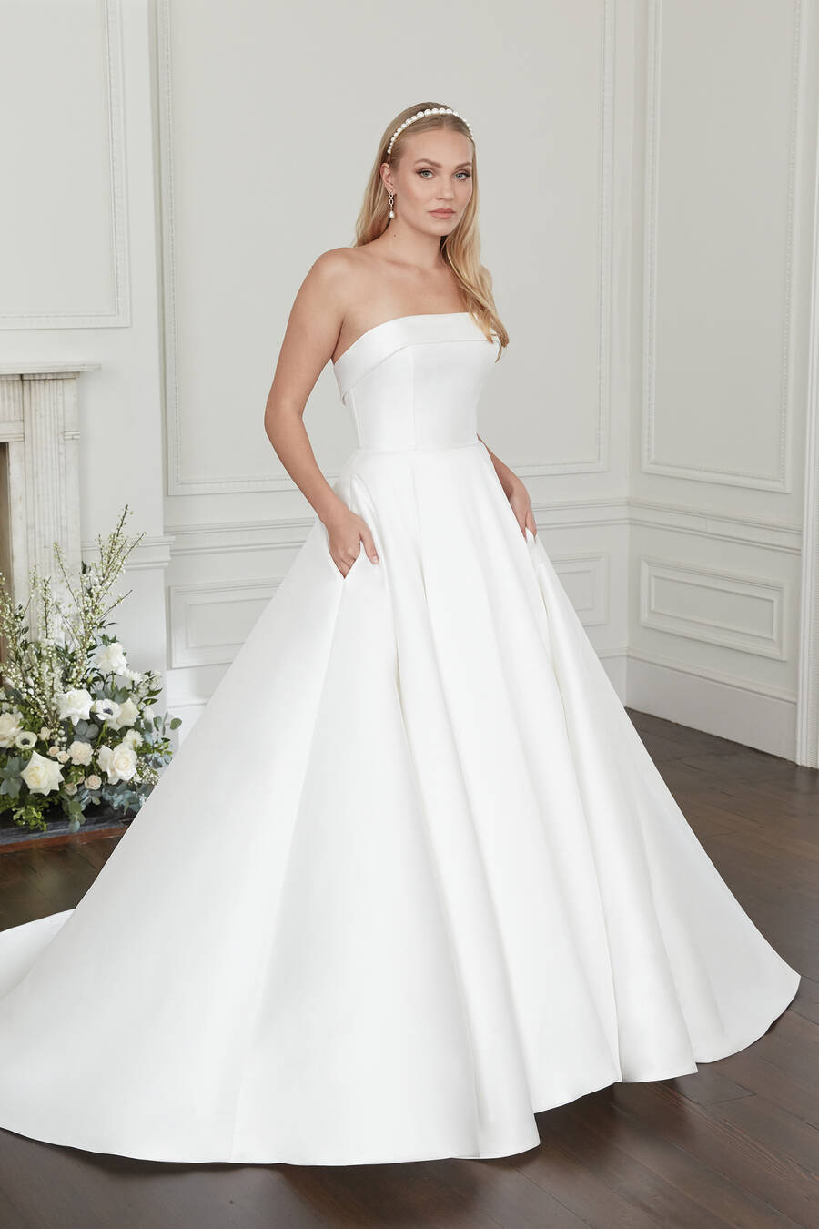 Justin Alexander Style 44354 wedding dress