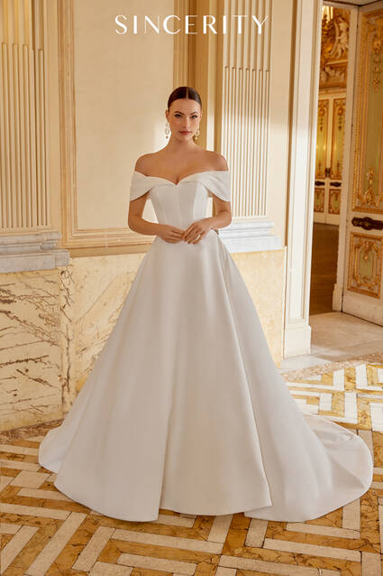 Justin Alexander Style 44608 wedding dress