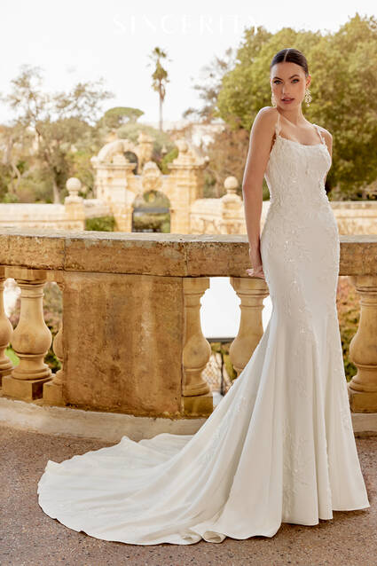 Justin Alexander Style 44612 wedding dress