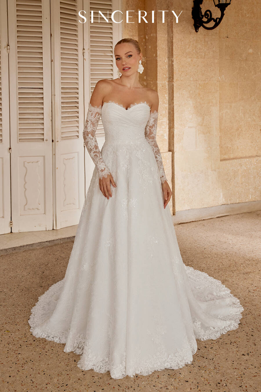 Justin Alexander Style 44616 wedding dress