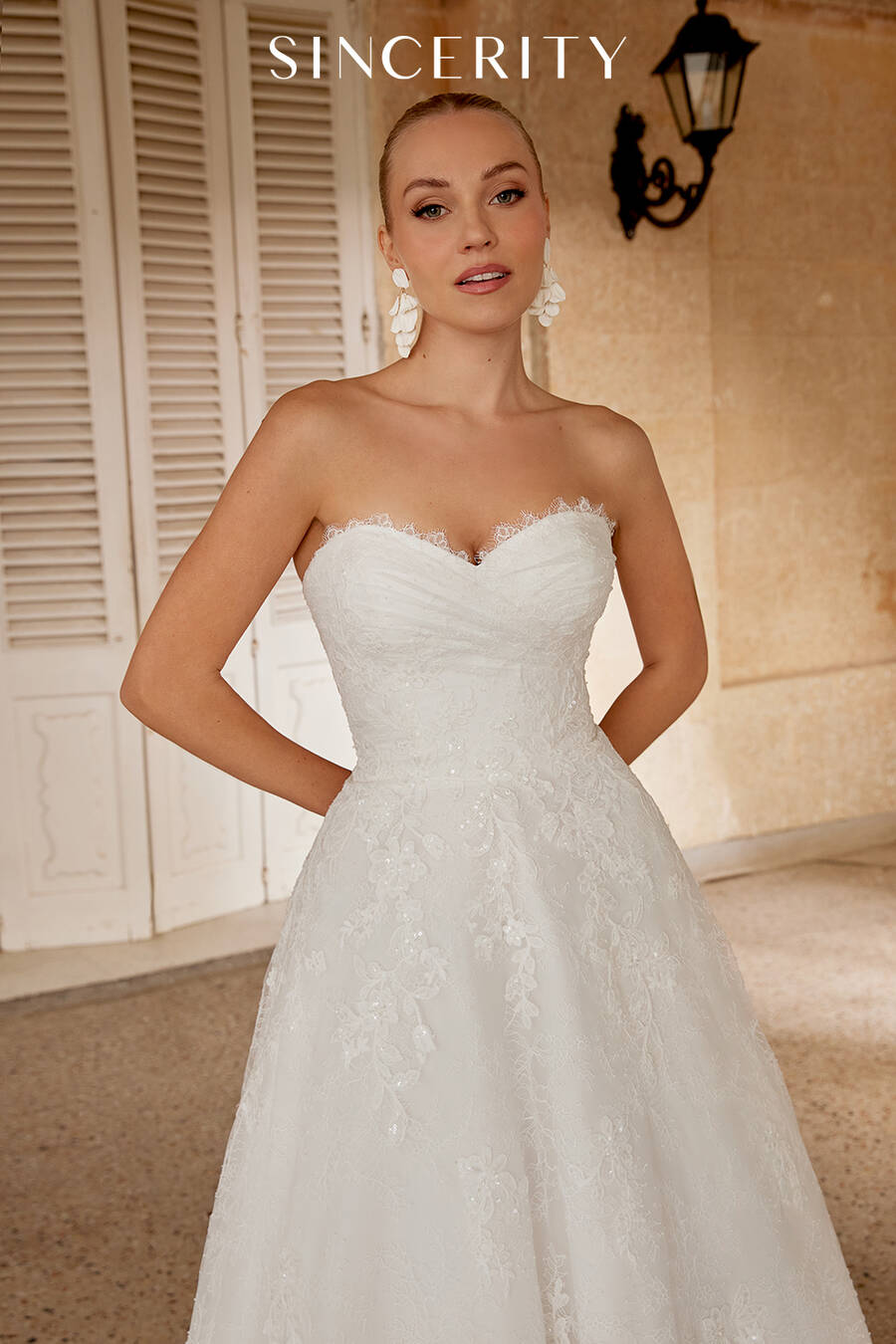 Justin Alexander Style 44616 wedding dress