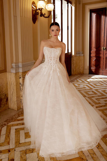 Justin Alexander Style 44620 wedding dress