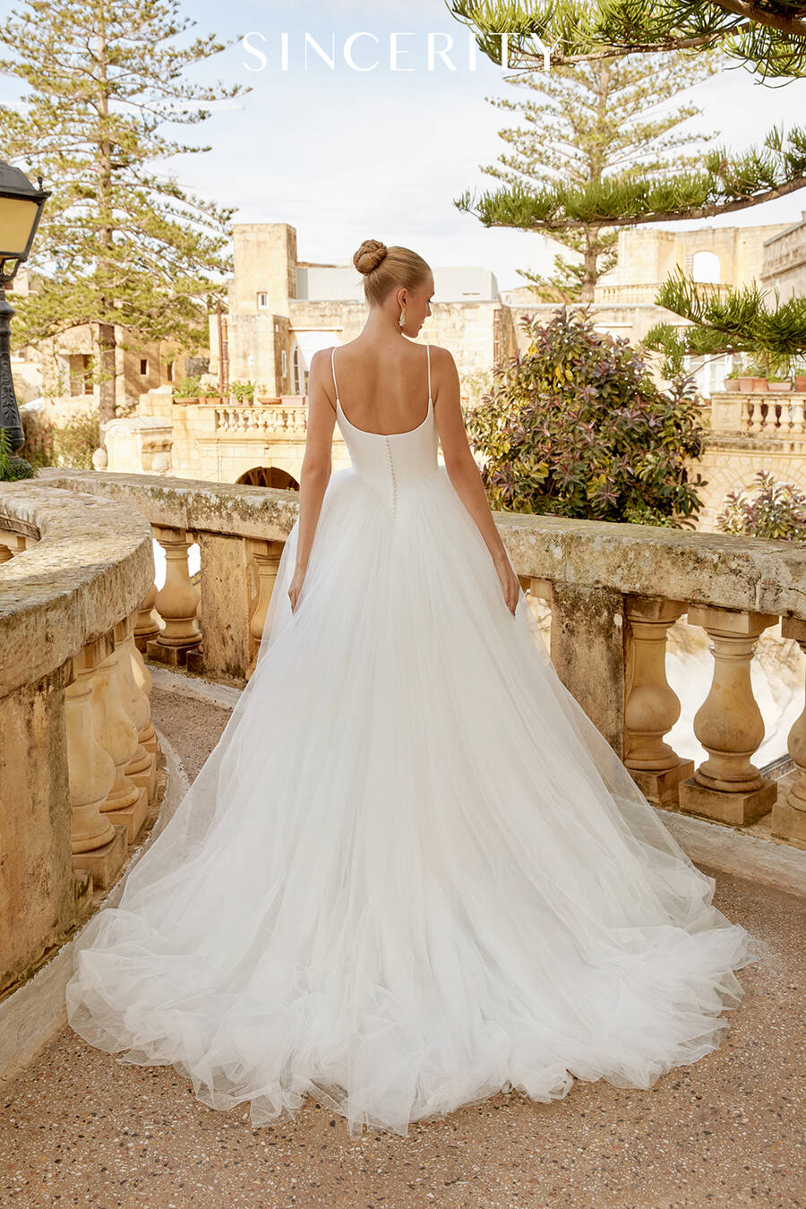 Justin Alexander Style 44624 wedding dress