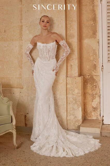 Justin Alexander Style 44625 wedding dress