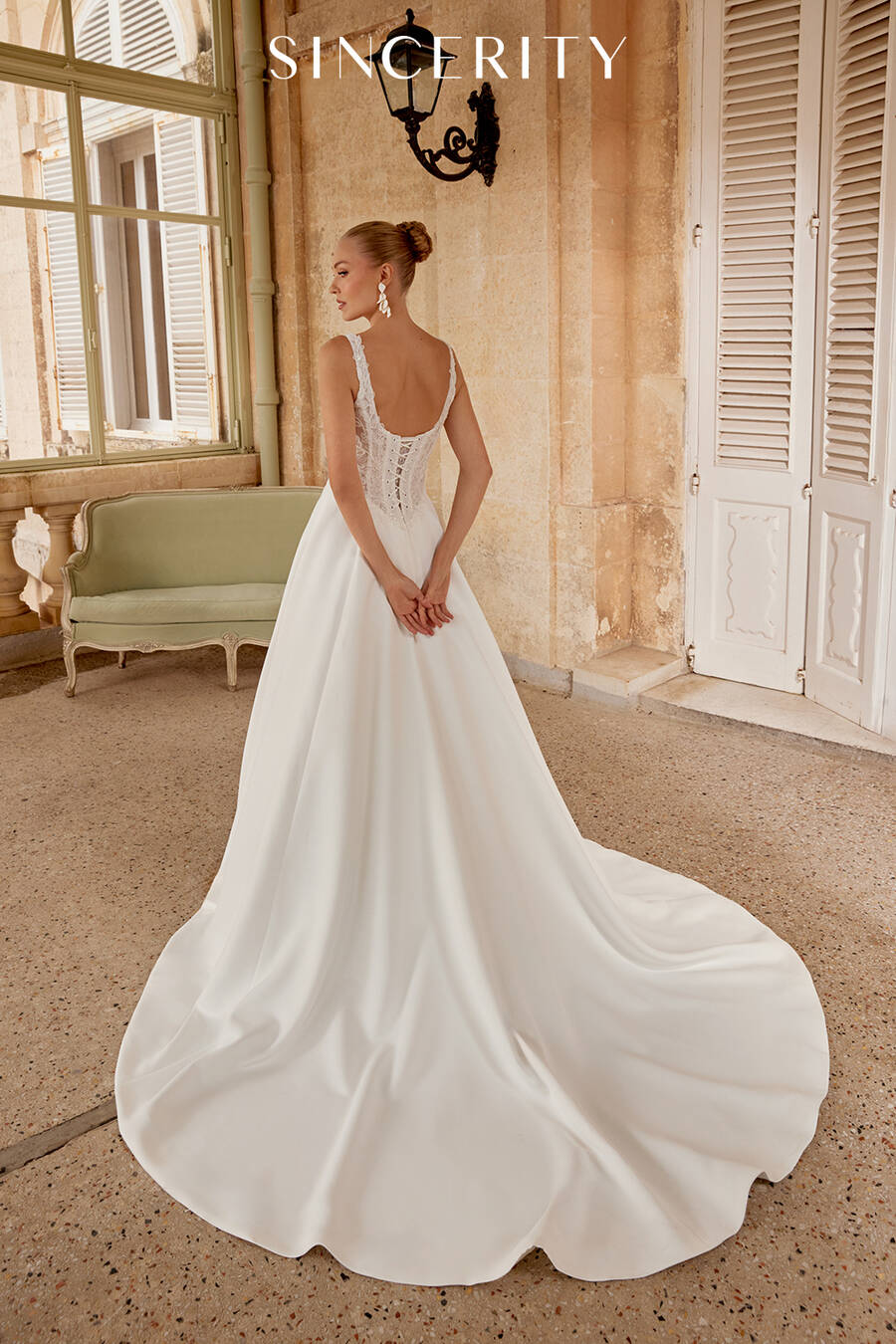 Justin Alexander Style 44626 wedding dress