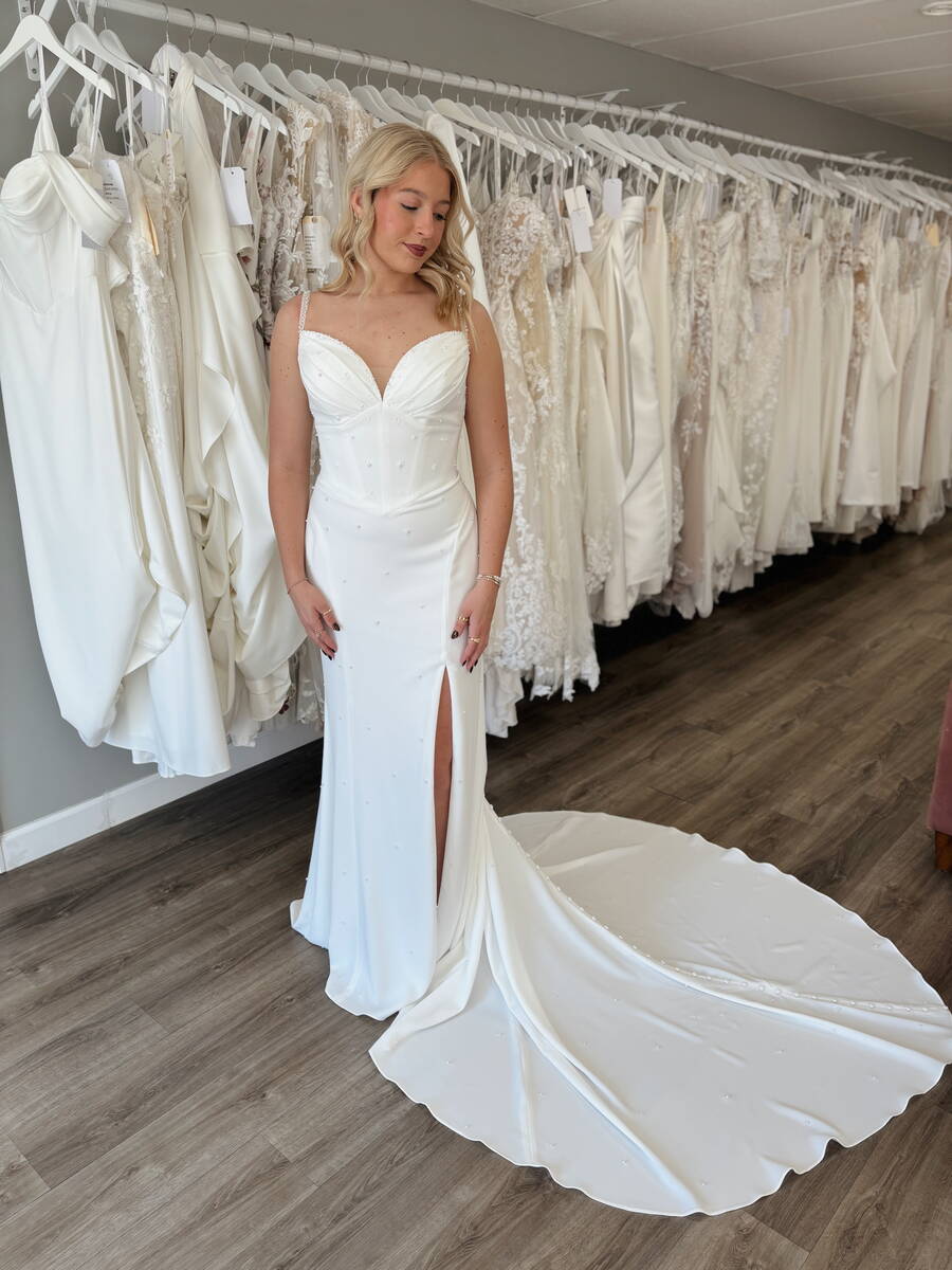 Vayda Jane Olivia wedding dress