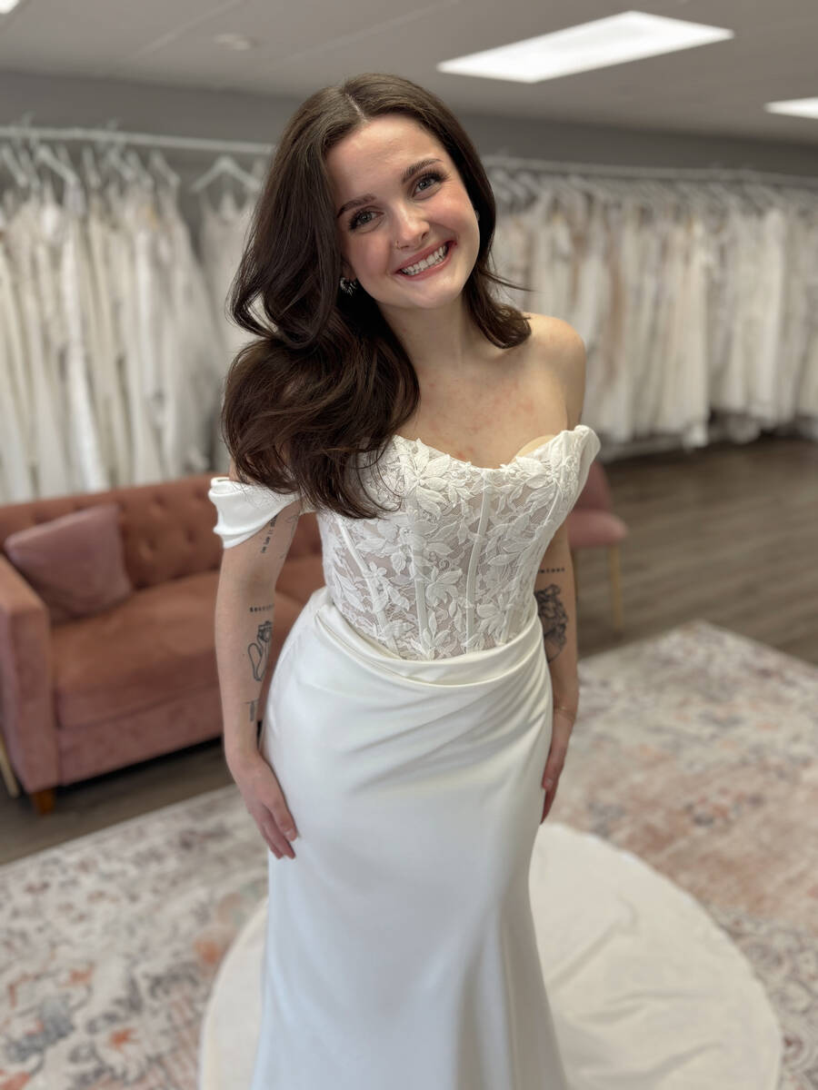 Vayda Jane Gwen wedding dress
