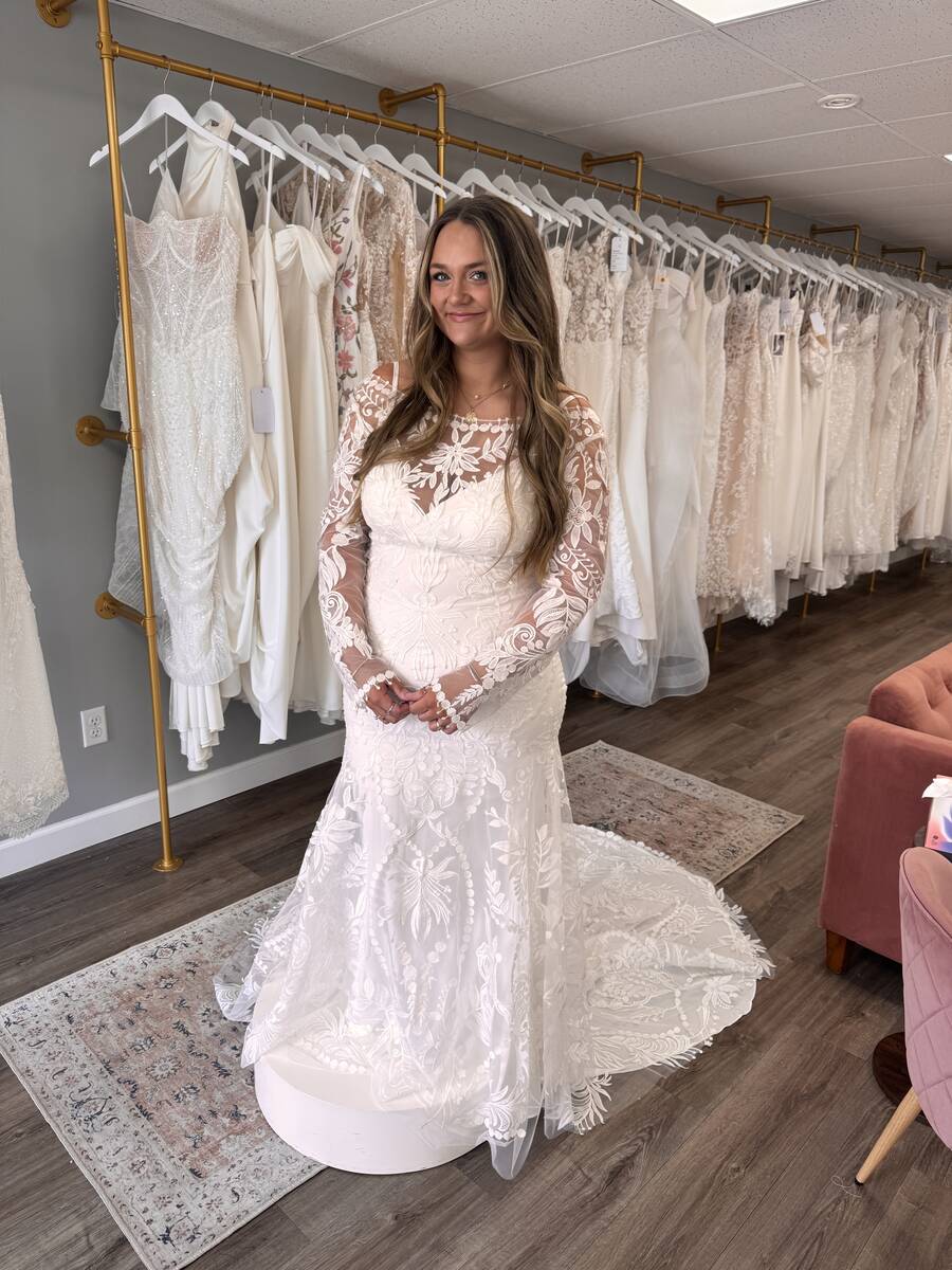 Vayda Jane Dakota wedding dress