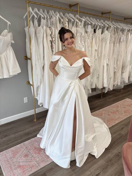 Vayda Jane Angela wedding dress