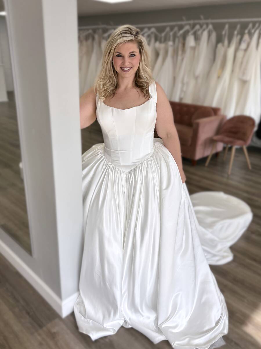 Vayda Jane Sienna wedding dress