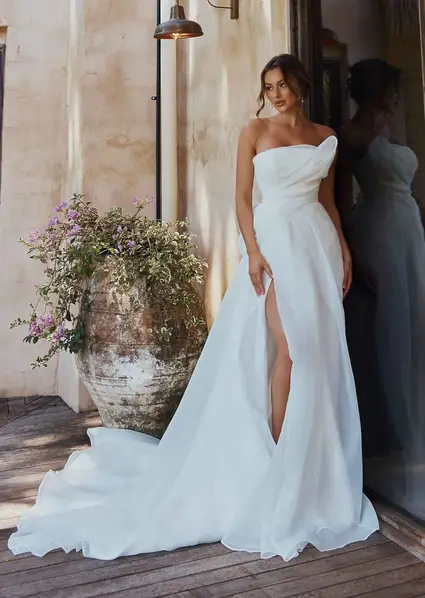 Tania Olsen Cora wedding dress