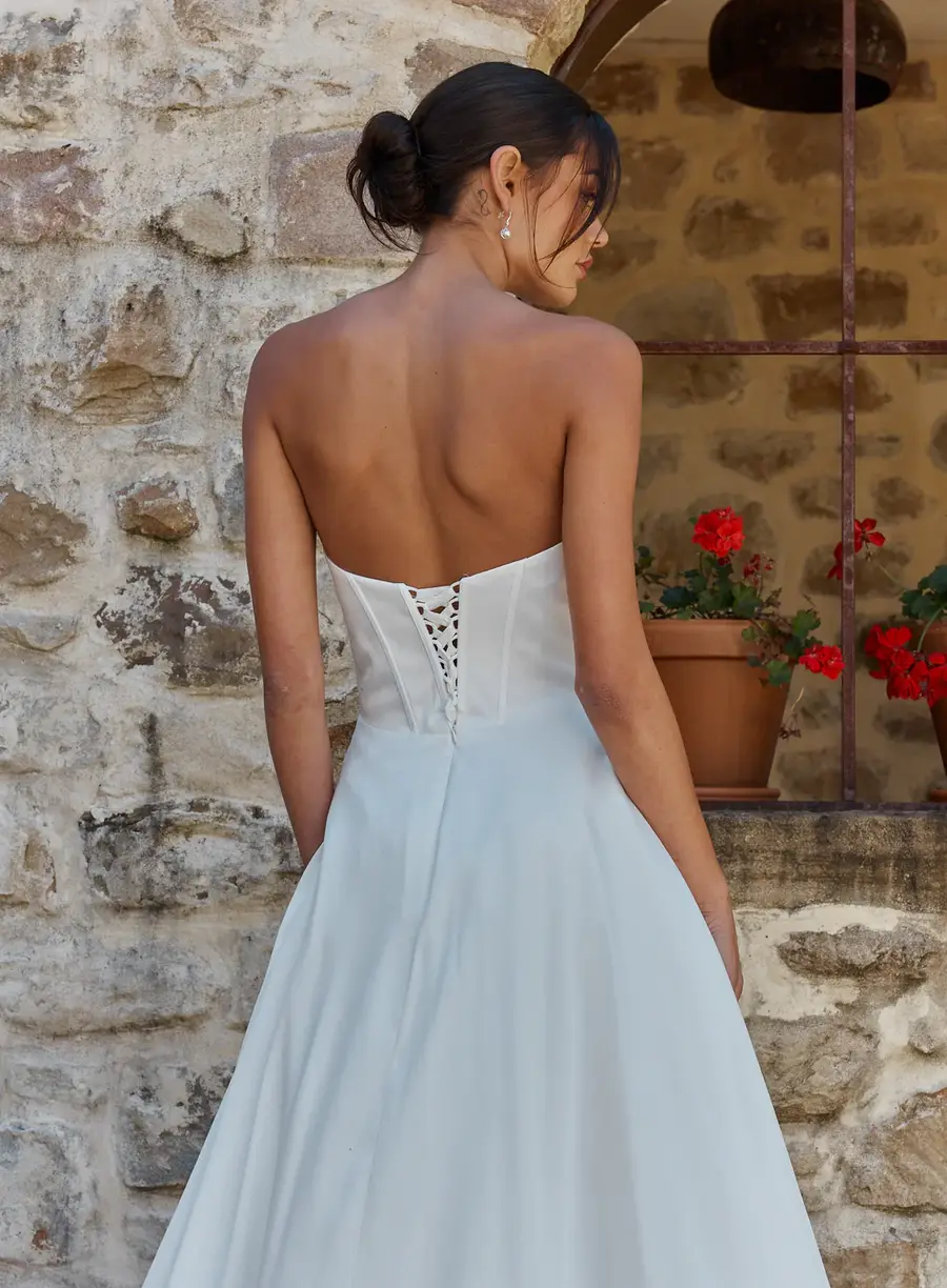 Tania Olsen Dahlina wedding dress