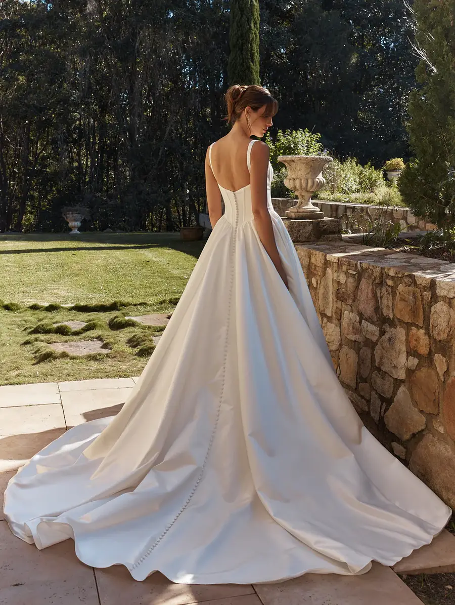 Tania Olsen Arietta wedding dress