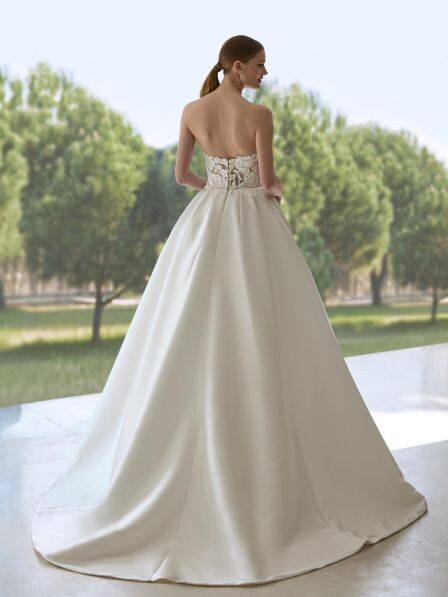 Pronovias  Rowan wedding dress