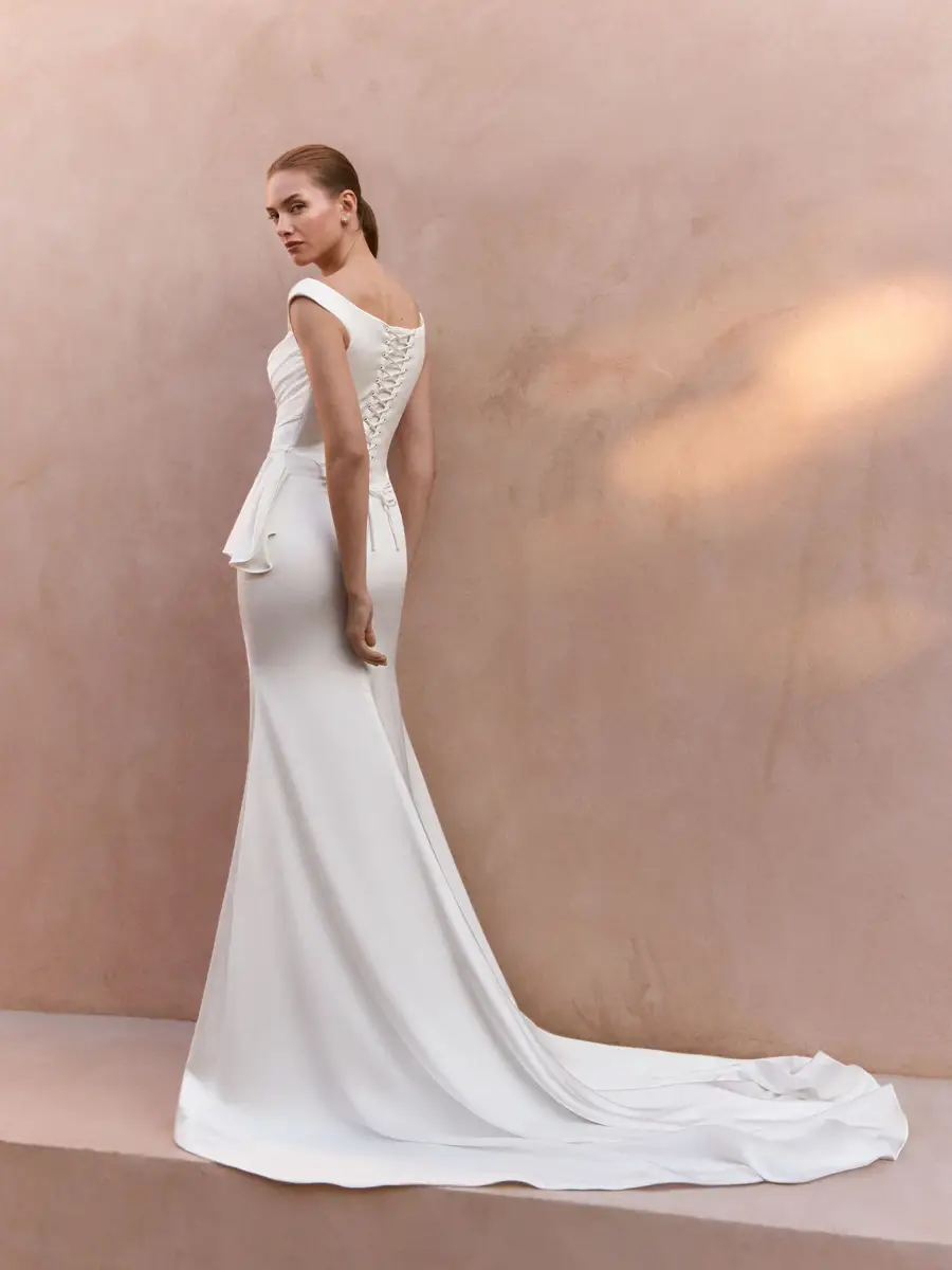 Pronovias  Eliema wedding dress
