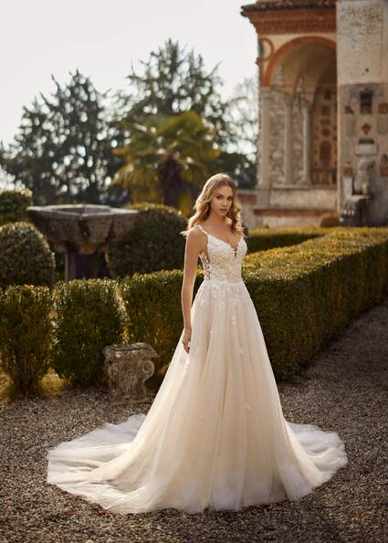 Randy Fenoli Finley wedding dress