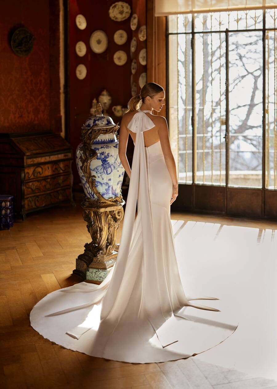 Randy Fenoli Fergie wedding dress